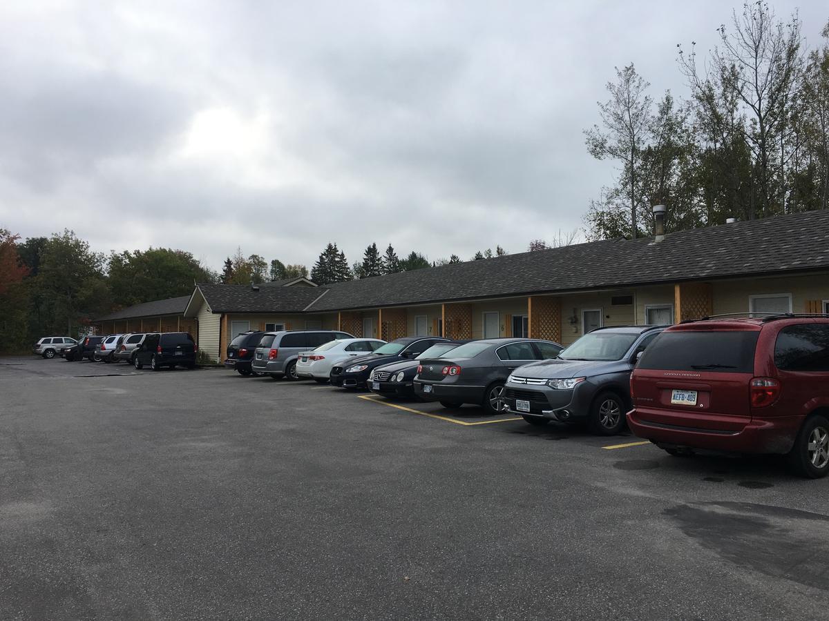 Wasaga Motel Inn Wasaga Beach Exteriör bild