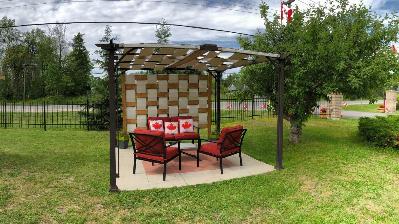 Wasaga Motel Inn Wasaga Beach Exteriör bild